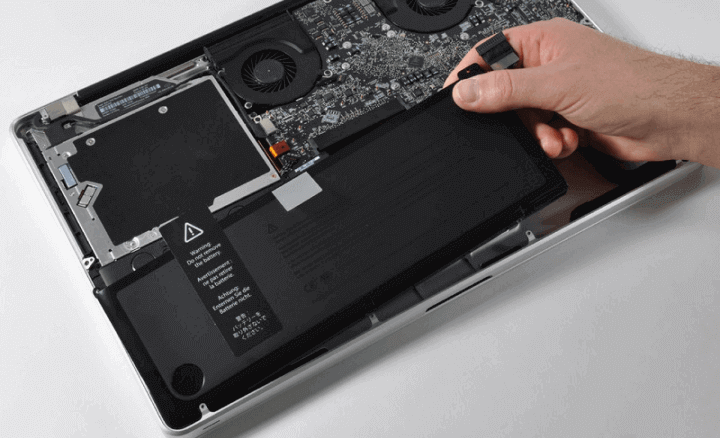 La tua assistenza per la sostituzione batterie per Apple Mac in tutta la Svizzera!